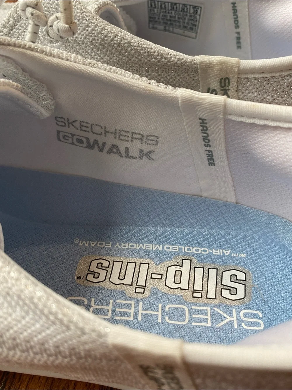 Skechers like new